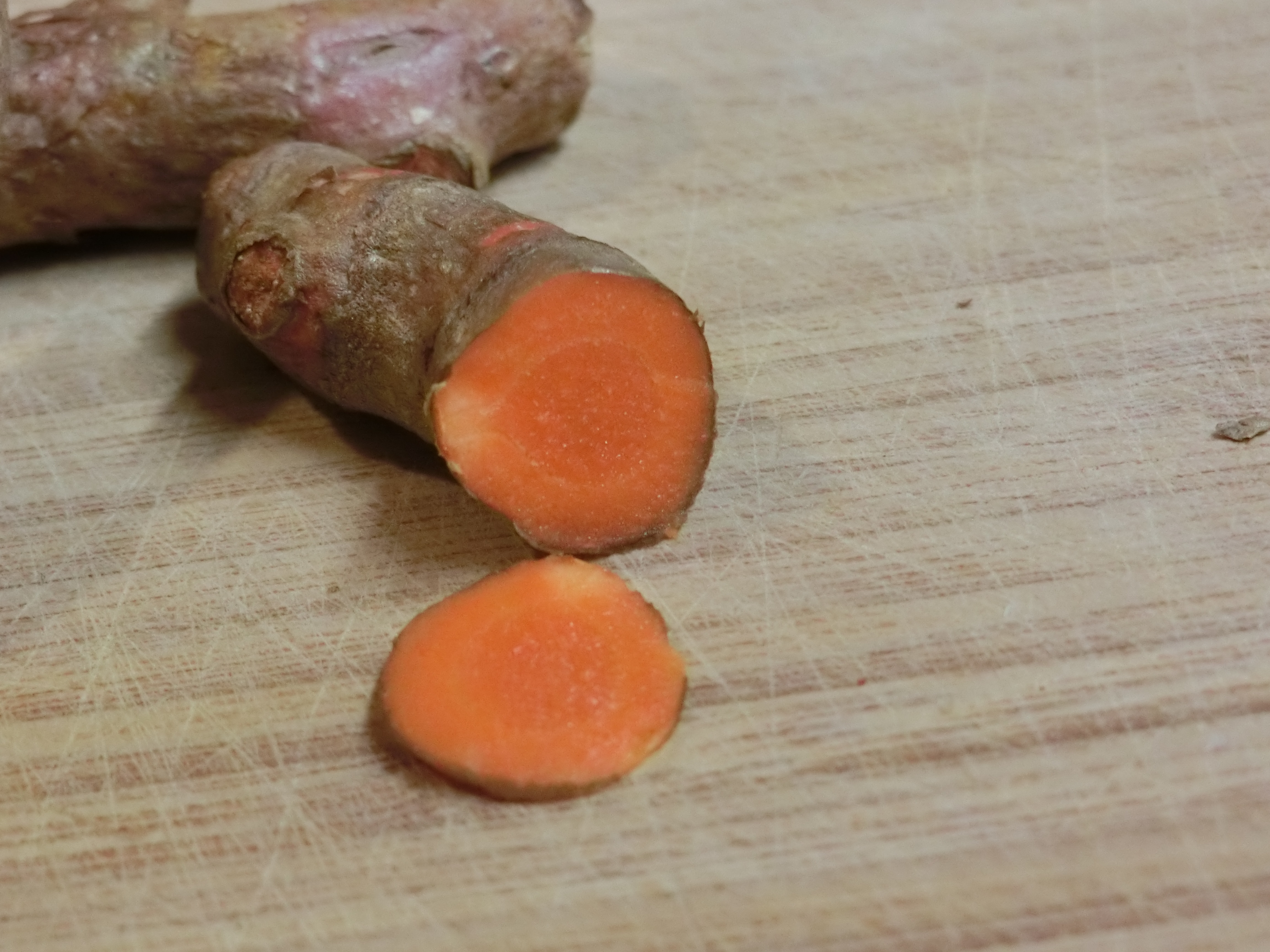 Raw Turmeric